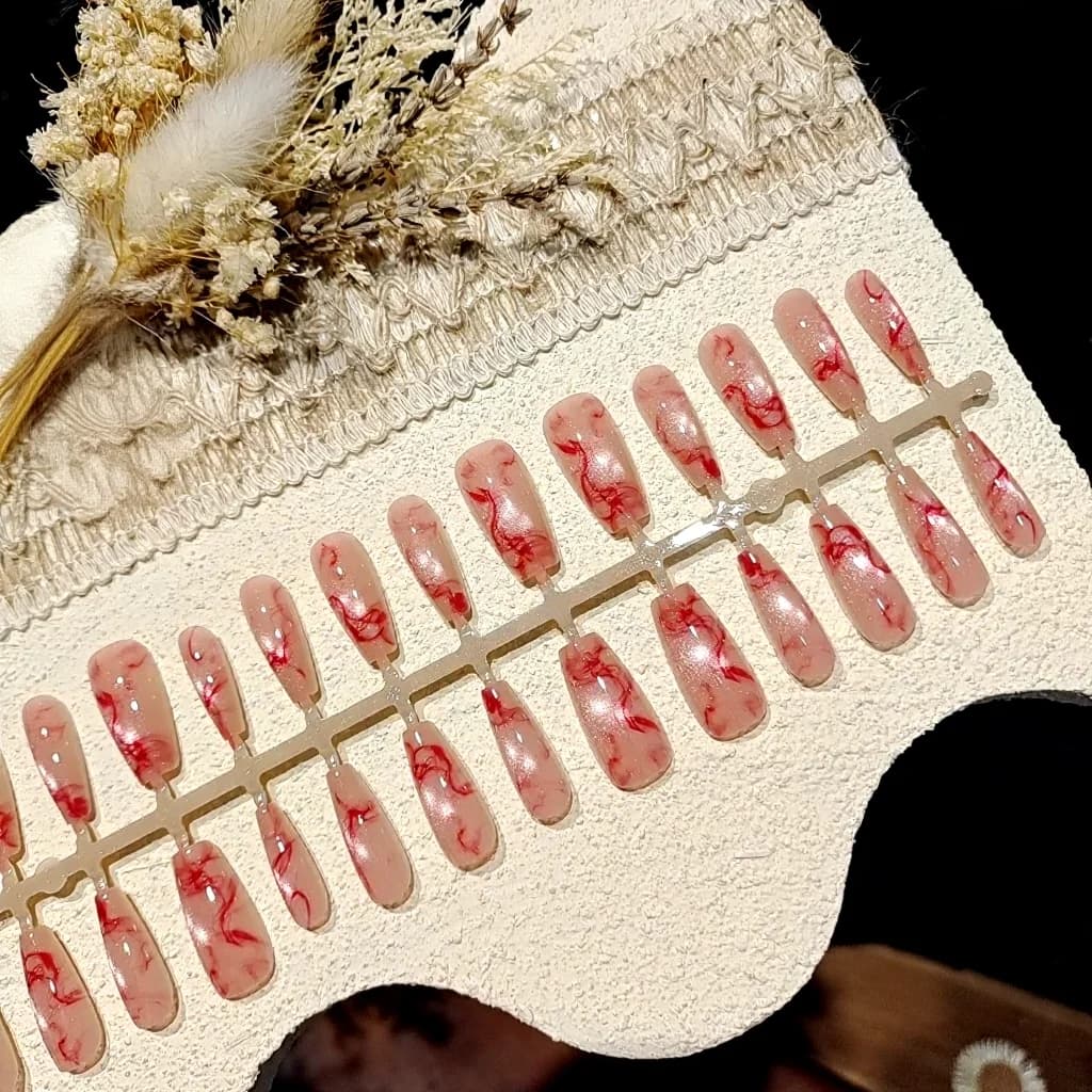 Rozā "Cat Eye" uzspiežamie nagi, vidēji ovāli, ar gliteru