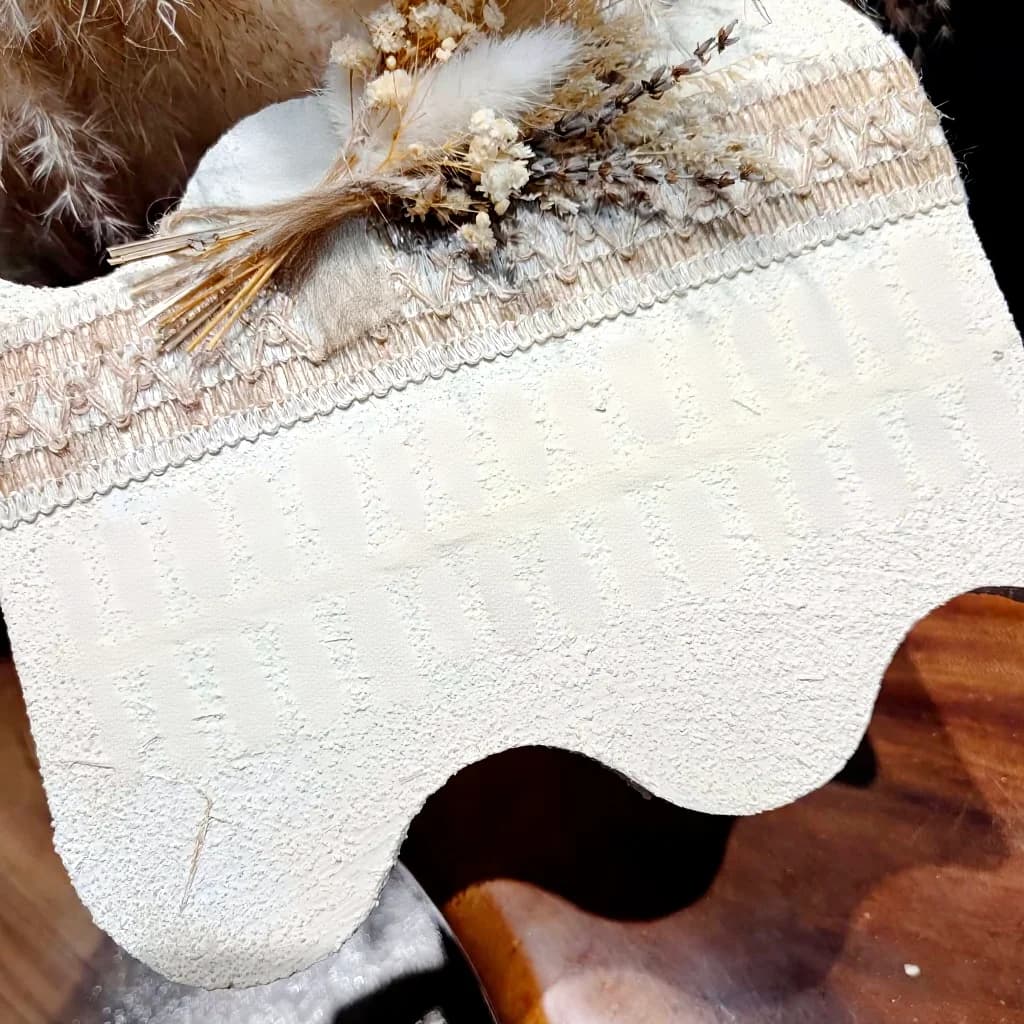 Violeti zvaigžņoti "Cat Eye" uzliekamie nagi, vidēja ovāla forma, 30 gab.